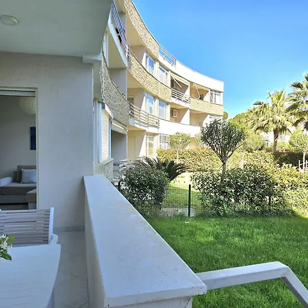 Apartment Sunny - 180 Durres